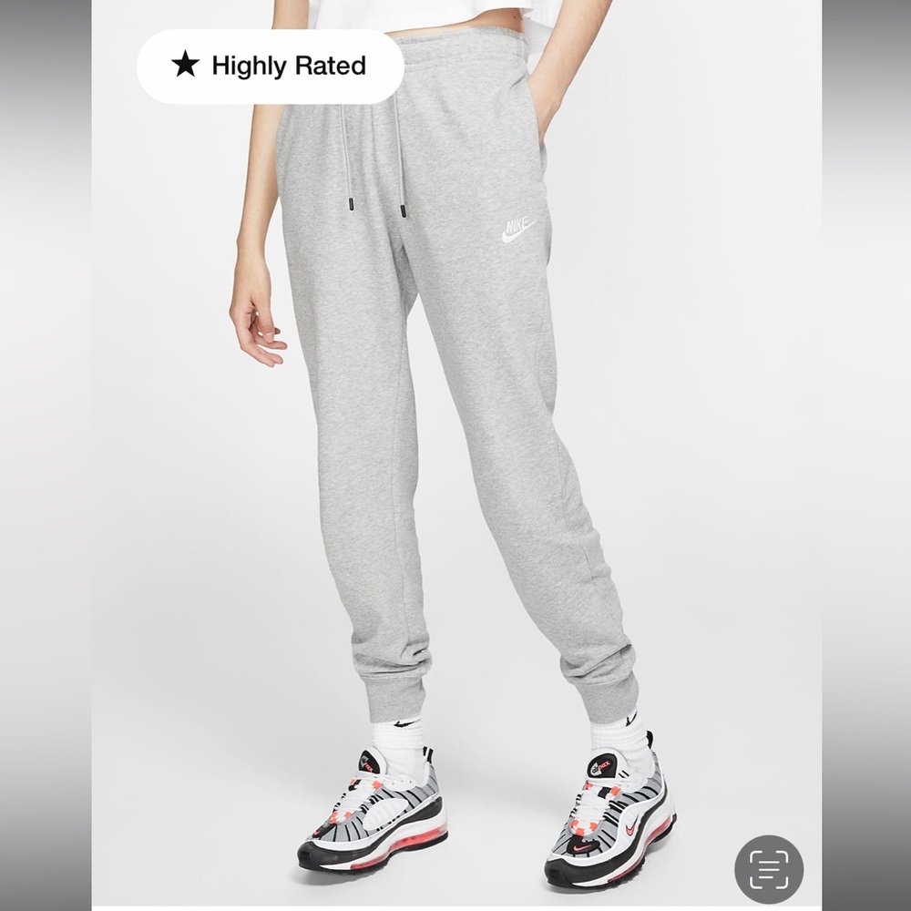 Nike Sportswear Essential Womens Fleece Sweatpants size Small